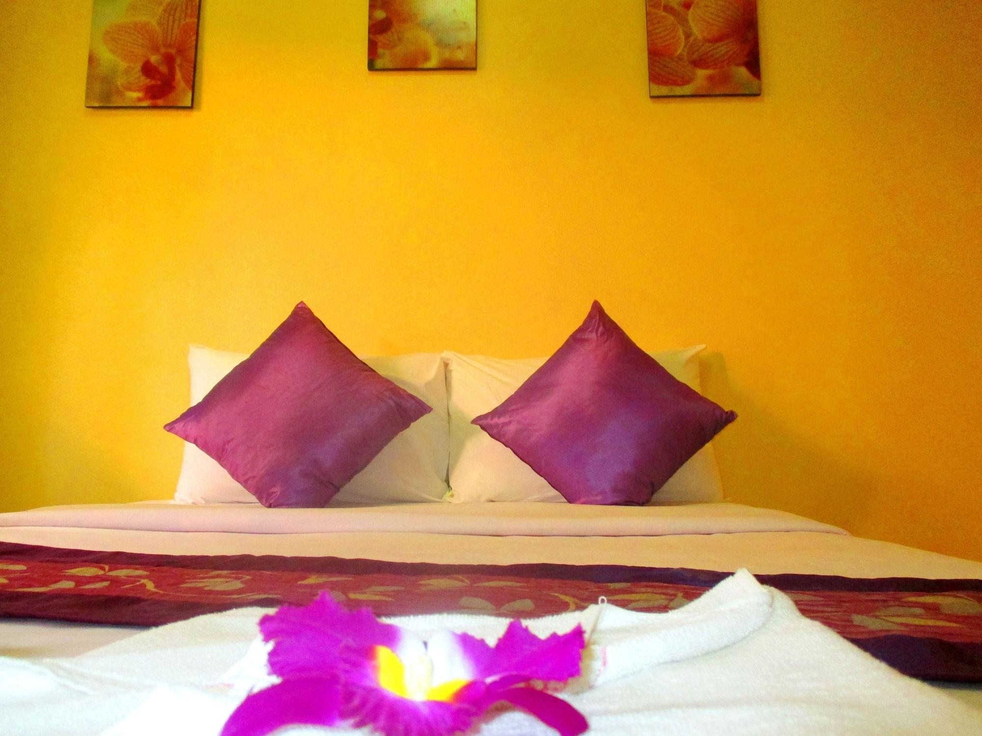 Happiness Resort Ban Khlong Haeng Екстериор снимка