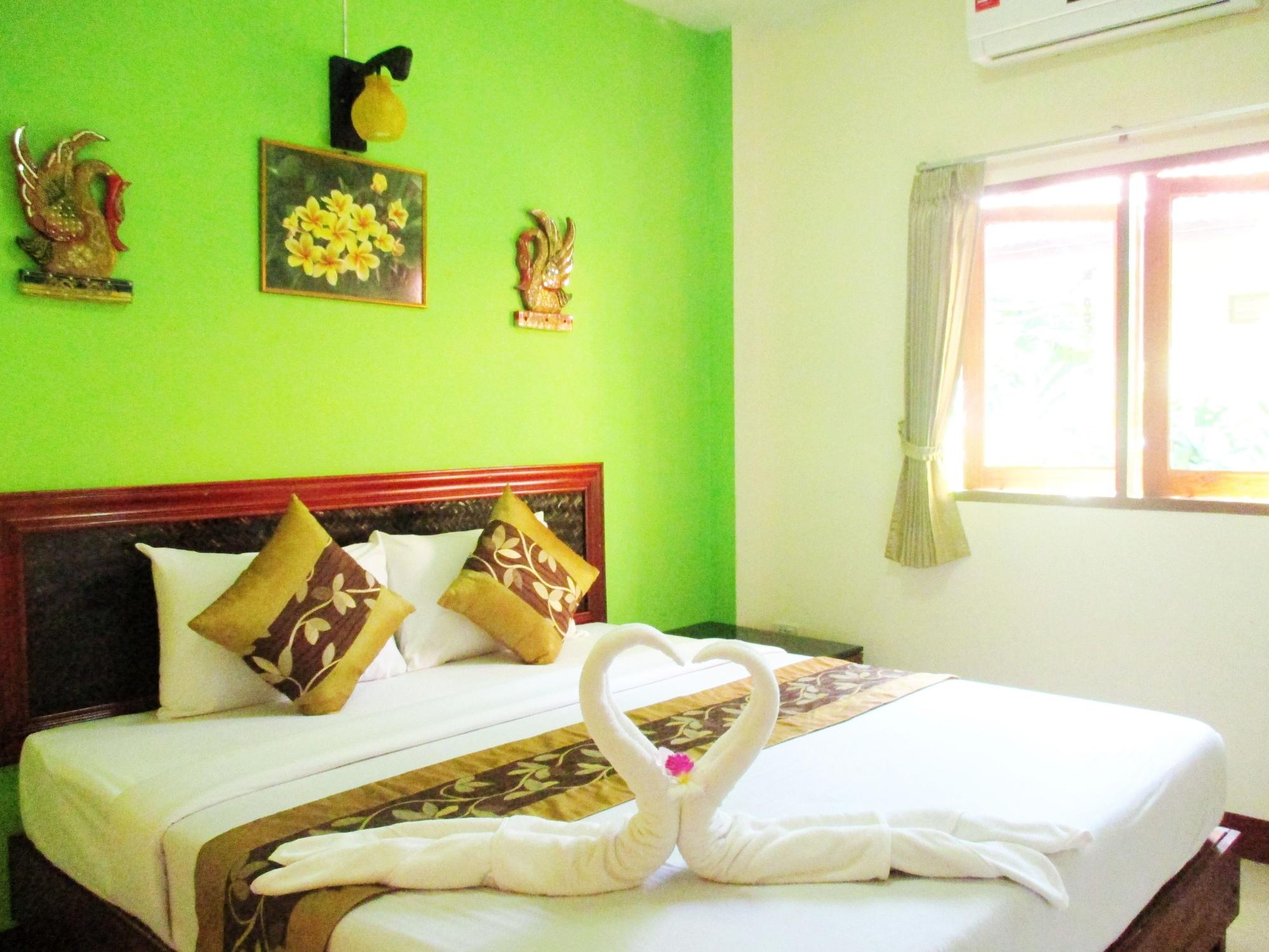 Happiness Resort Ban Khlong Haeng Екстериор снимка