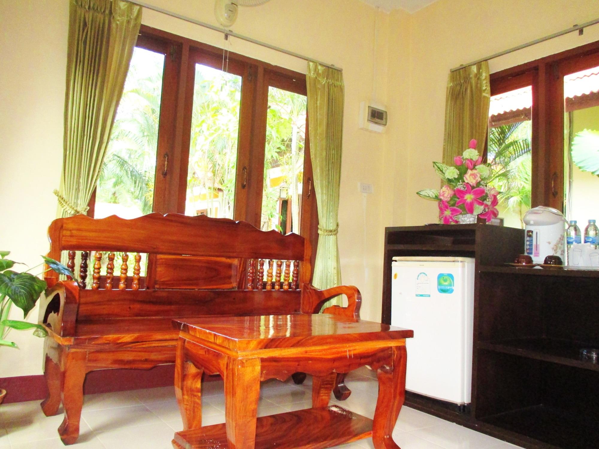 Happiness Resort Ban Khlong Haeng Екстериор снимка