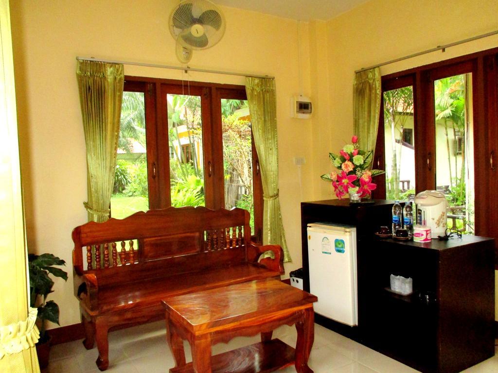 Happiness Resort Ban Khlong Haeng Екстериор снимка