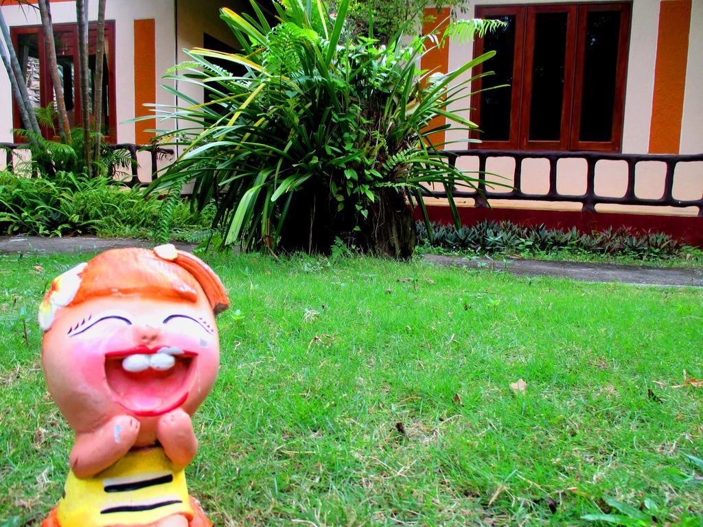 Happiness Resort Ban Khlong Haeng Екстериор снимка