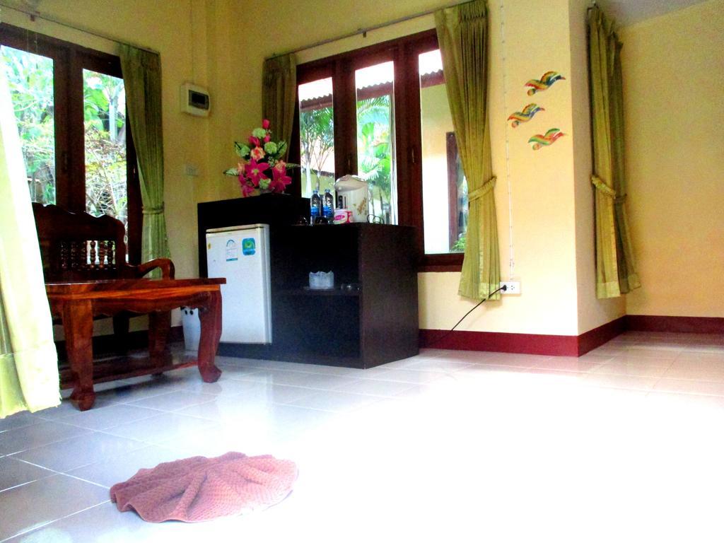 Happiness Resort Ban Khlong Haeng Екстериор снимка