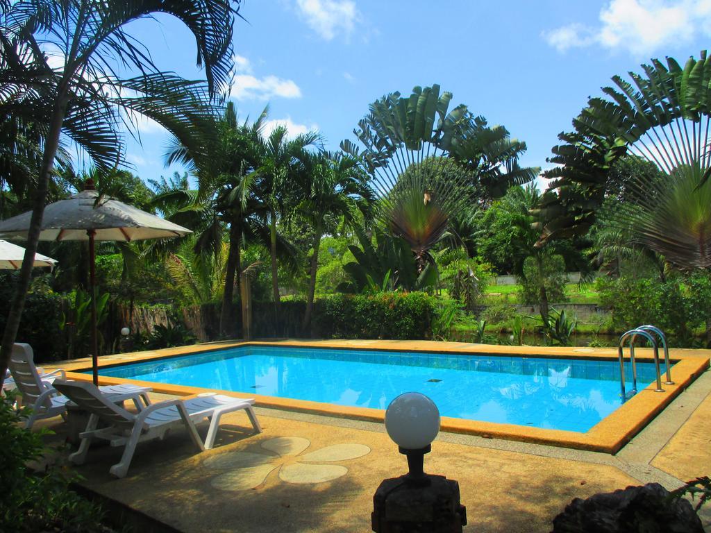 Happiness Resort Ban Khlong Haeng Екстериор снимка