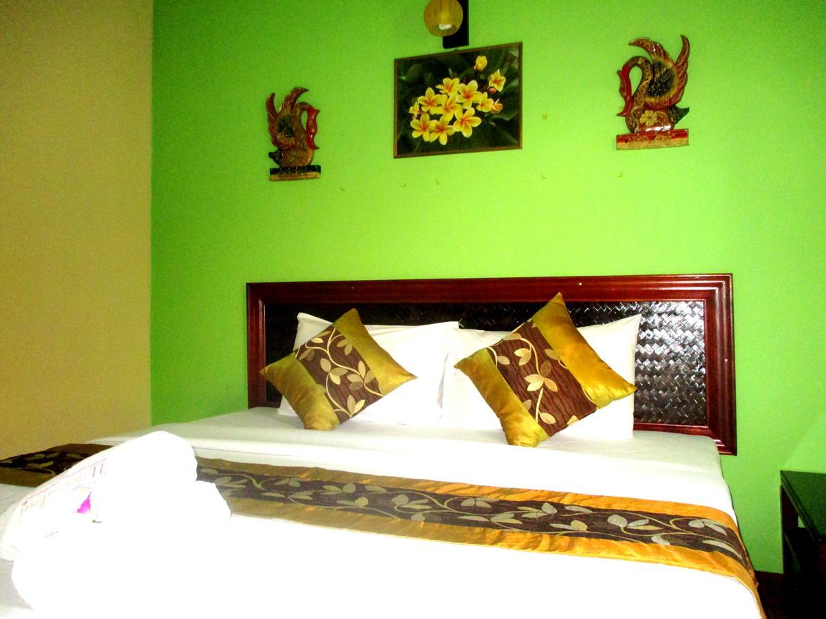 Happiness Resort Ban Khlong Haeng Екстериор снимка